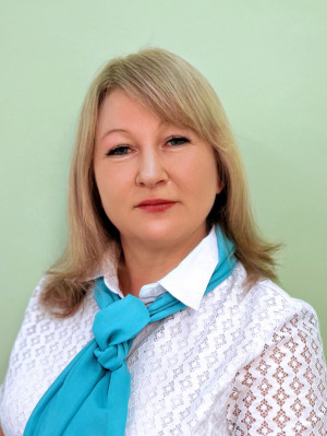 Воспитатель высшей категории Алексеенко Ирина Африкановна Воспитатель высшей категории Алексеенко Ирина Африкановна